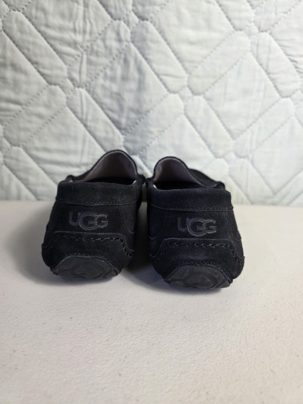 UGG Australia Alder Slip-On Loafer Black Men's Shoes
Size 10 - Picture 5 of 9